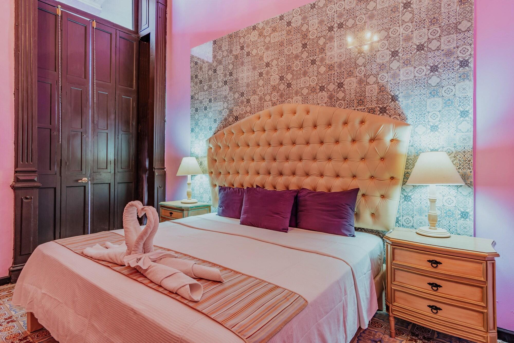 Hotel Lavanda Cas Merida Exterior photo A bedroom at the hotel